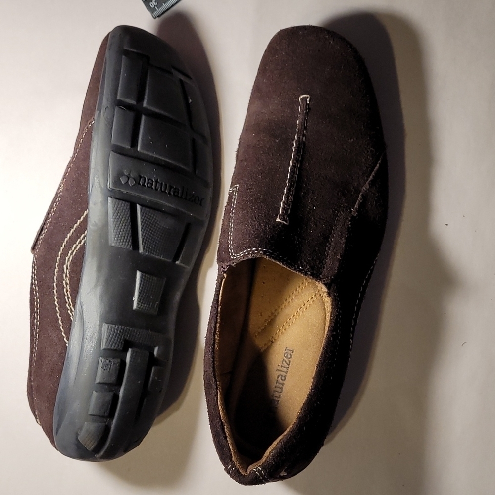 Women's Naturalizer Slipons